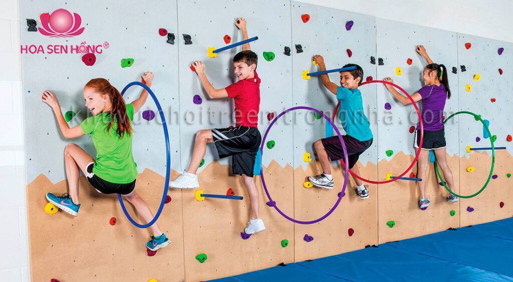 Tường leo núi Vách leo núi có chướng ngại vật