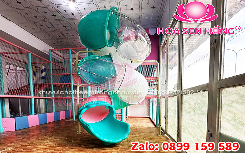 Ống trượt xoắn cho khu vui chơi