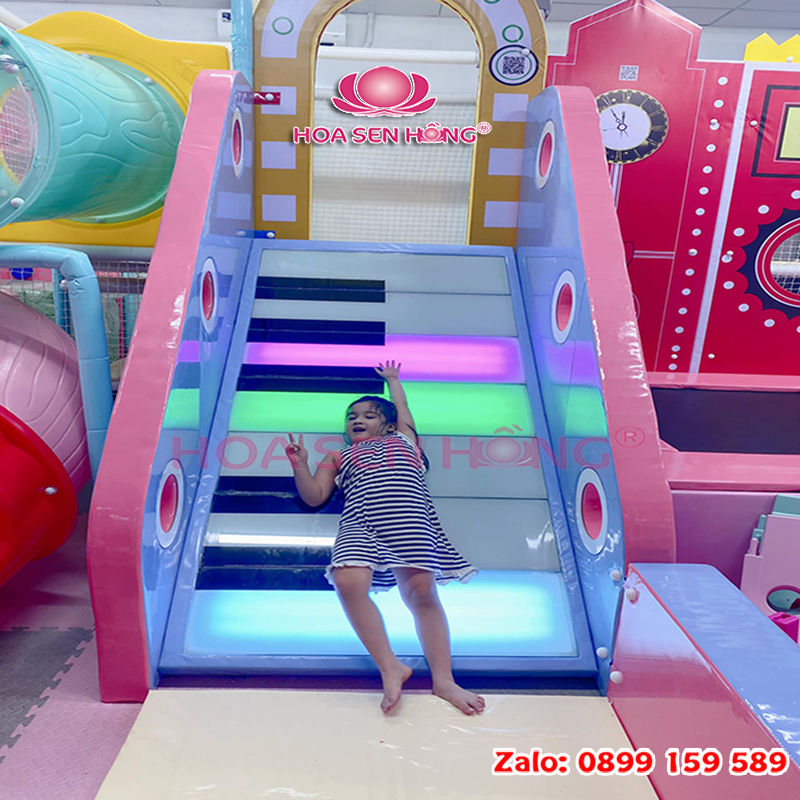 Cầu trượt phím đàn