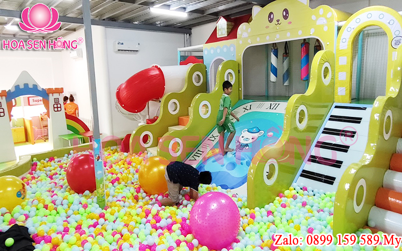 Cầu trượt phím đàn