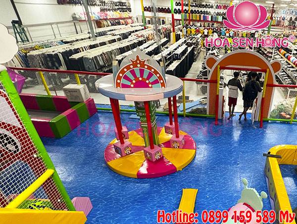 Đu quay trong nhà không chỉ mang lại niềm vui cho trẻ mà còn tăng giá trị cho khu vui chơi của bạn