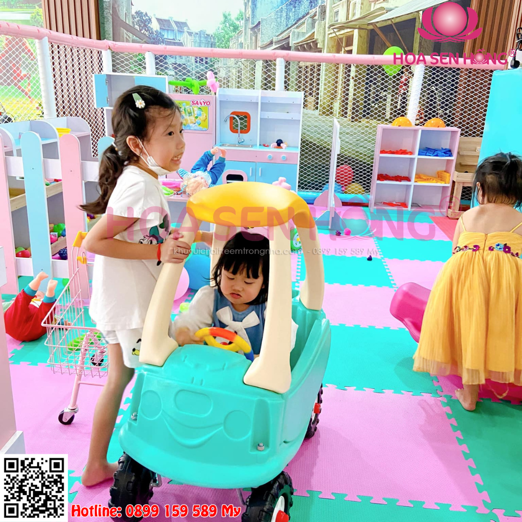 xe chòi chân cho khu vui chơi