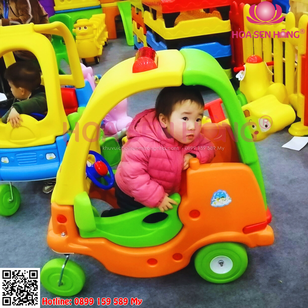 xe chòi chân cho khu vui chơi