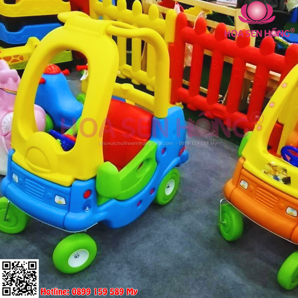 xe chòi chân cho khu vui chơi