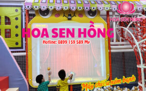 Máy chiếu ném banh chính là giải pháp hoàn hảo, mang lại không gian giải trí sáng tạo, kết hợp giữa vận động và sự khéo léo.