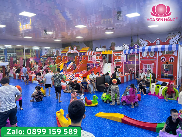 Khu vui chơi Khủng Long Nhí mang đến trải nghiệm vui chơi chất lượng cao, tận hưởng khoảng thời gian cuối tuần vui vẻ, tràn đầy năng lượng.