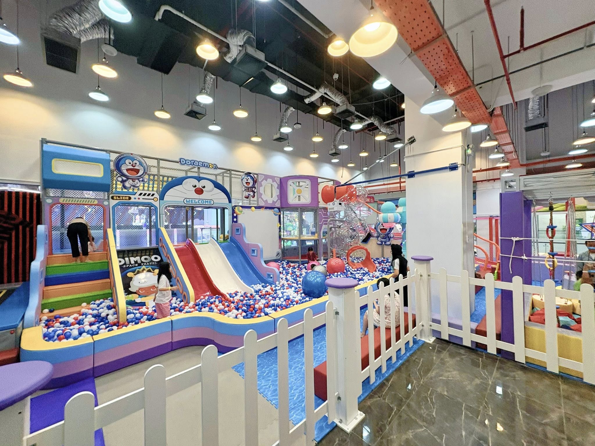 Khu vui chơi trẻ em C'Kidzone