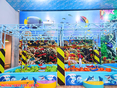 Sazone - Coffee, Pool & Kids zone