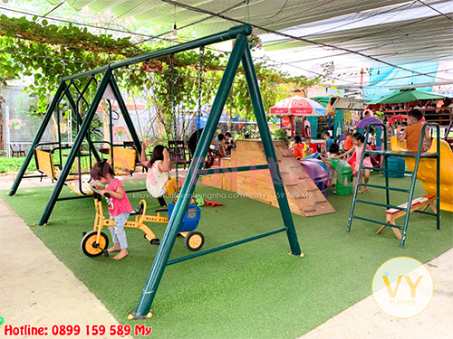 Quán cafe kết hợp khu vui chơi trẻ em Quán cafe kết hợp khu vui chơi trẻ em