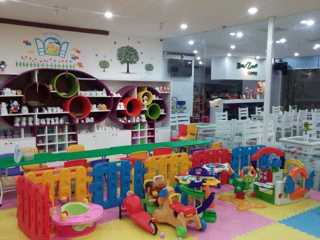 Khu vui chơi và Cafe Baby Zone