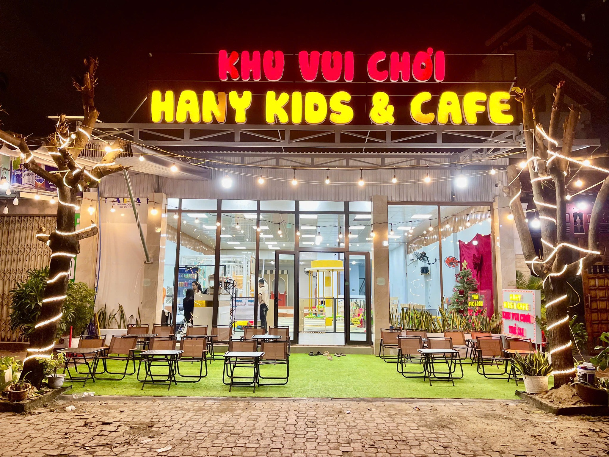 Quán cafe kết hợp khu vui chơi trẻ em Khu Vui Chơi Hany Kids & Cafe