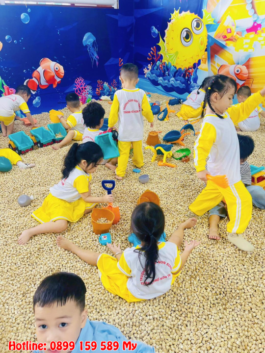 Hill Coffee & Kids Club (Khu vui chơi - Cafe)