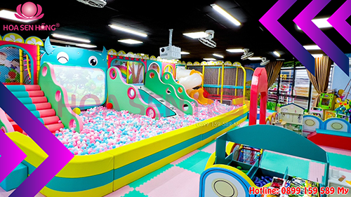 Khu Vui Chơi Trẻ Em Hoàng Phúc Dĩ An