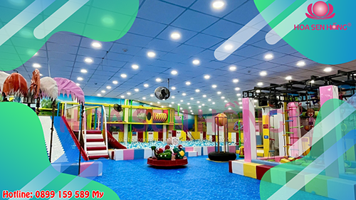 Khu Vui Chơi nhà sách Bạch Đằng