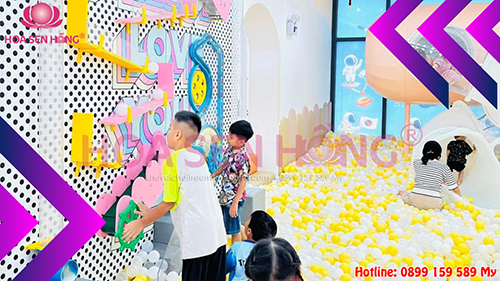 Khu vui chơi Kidshouse Premium Kids Cafe